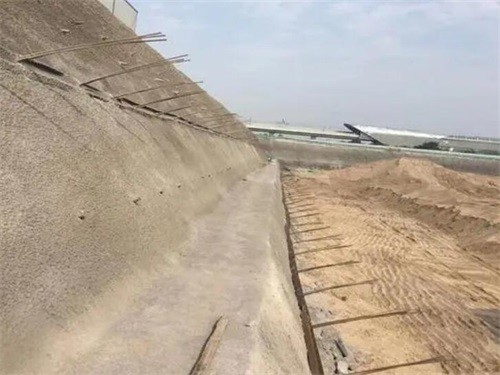 金寨河道边坡加固